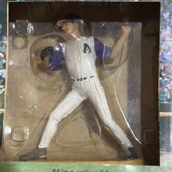 NEW IN BOX! Vintage 90s Hartland Cy Young Award Randy Johnson #51 Figure 4 of 4 - Picture 2 of 9